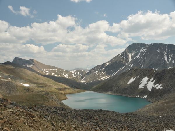 Curator Lake on a Skyline Backpacking Trail which is one of best 10 backpacking trips in Canada