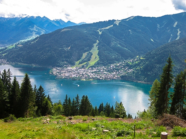 Trail of the Schwalbenwant hike in Zell am See and Kaprun Valley, Austria