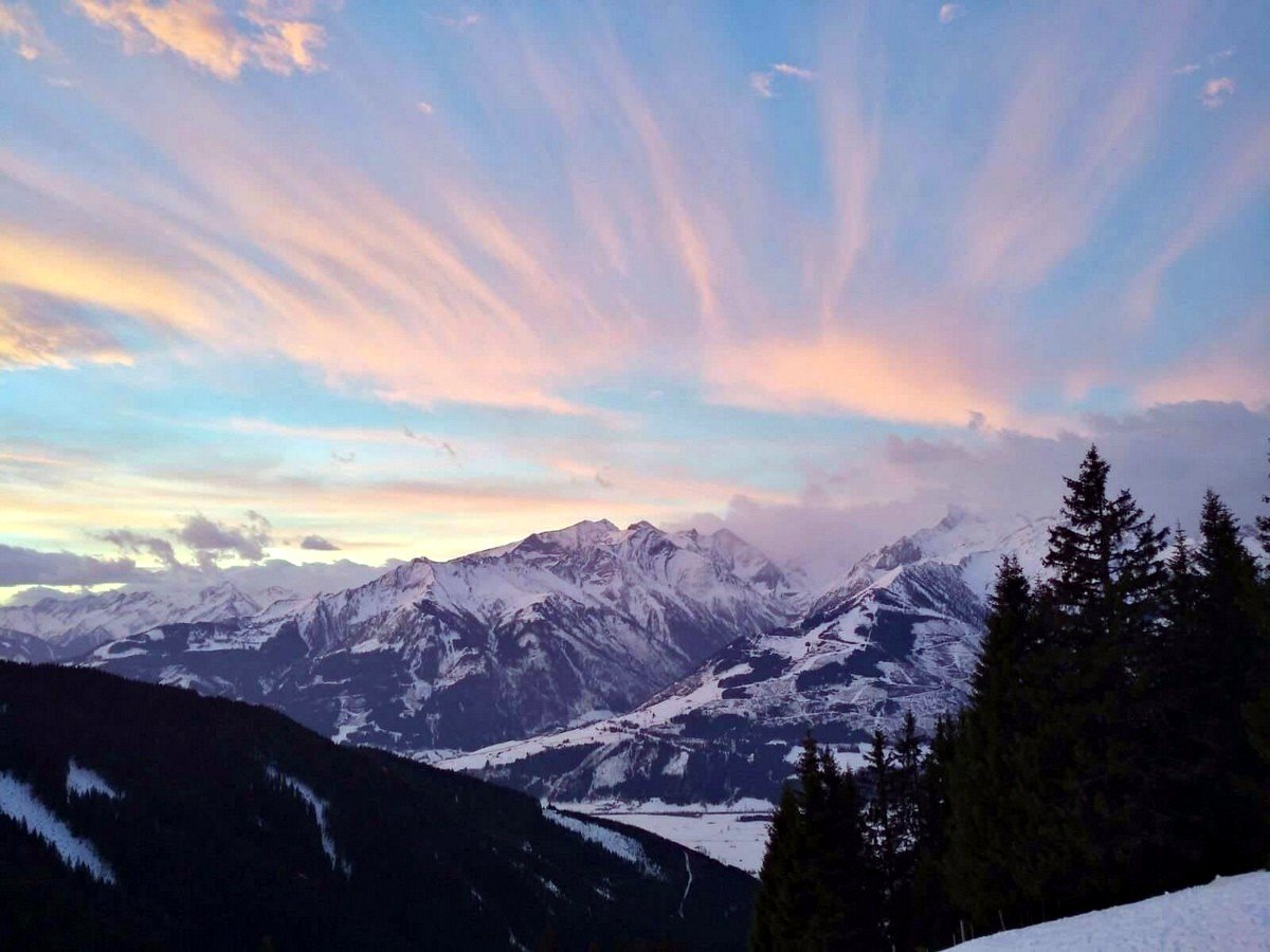 Beautiful sunset can be seen from Pinzgauer Hut where you can get by taking the trail from Kaprun