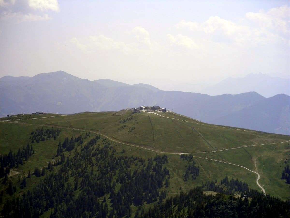 Hiking the Schmittenhohe - Feuerkogel trail in Austria