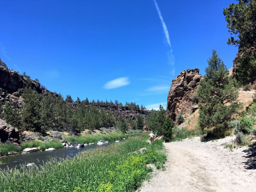 Trail along the river on the Smith Rock's Misery Ridge Loop Hike near Bend, Oregon