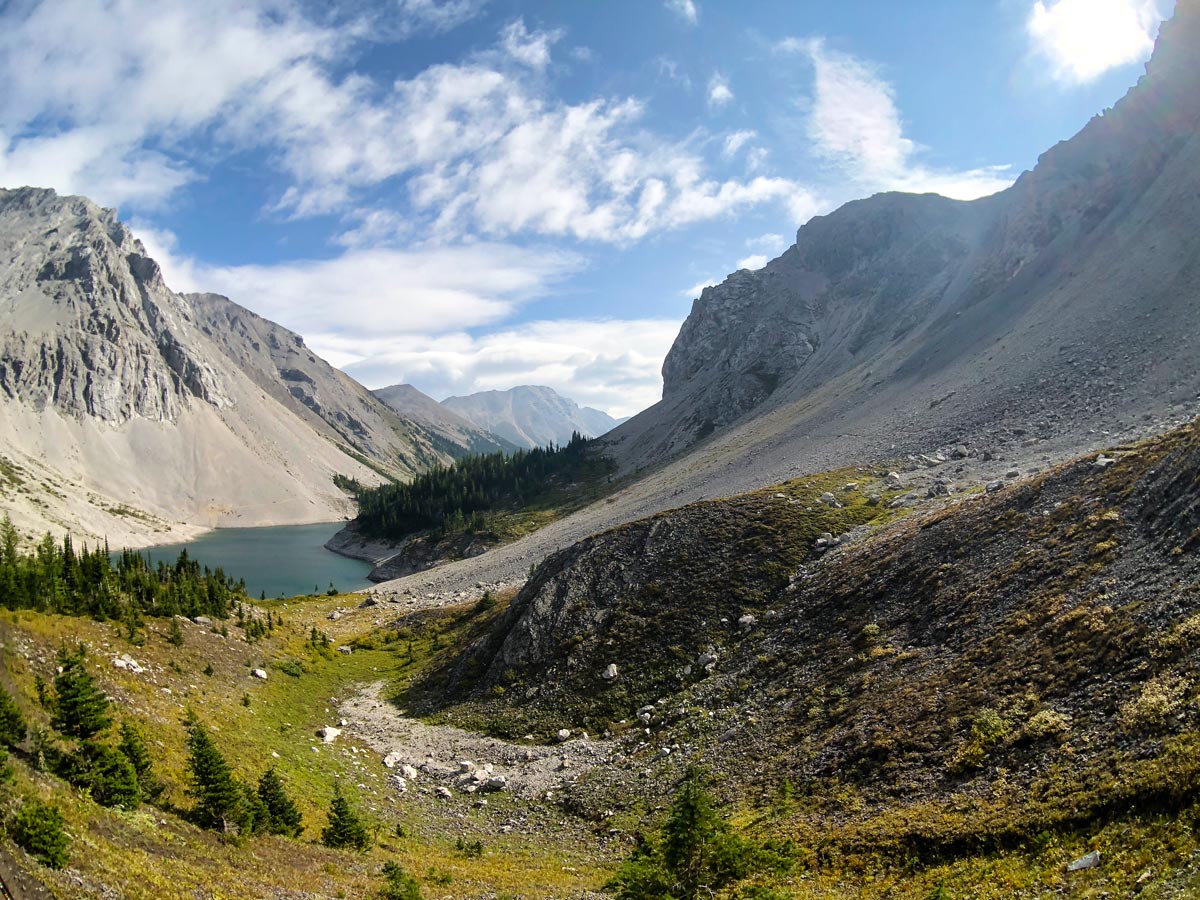 Beautiful views of the Lillian and Galatea Lakes Hike in Kananaskis, near Canmore