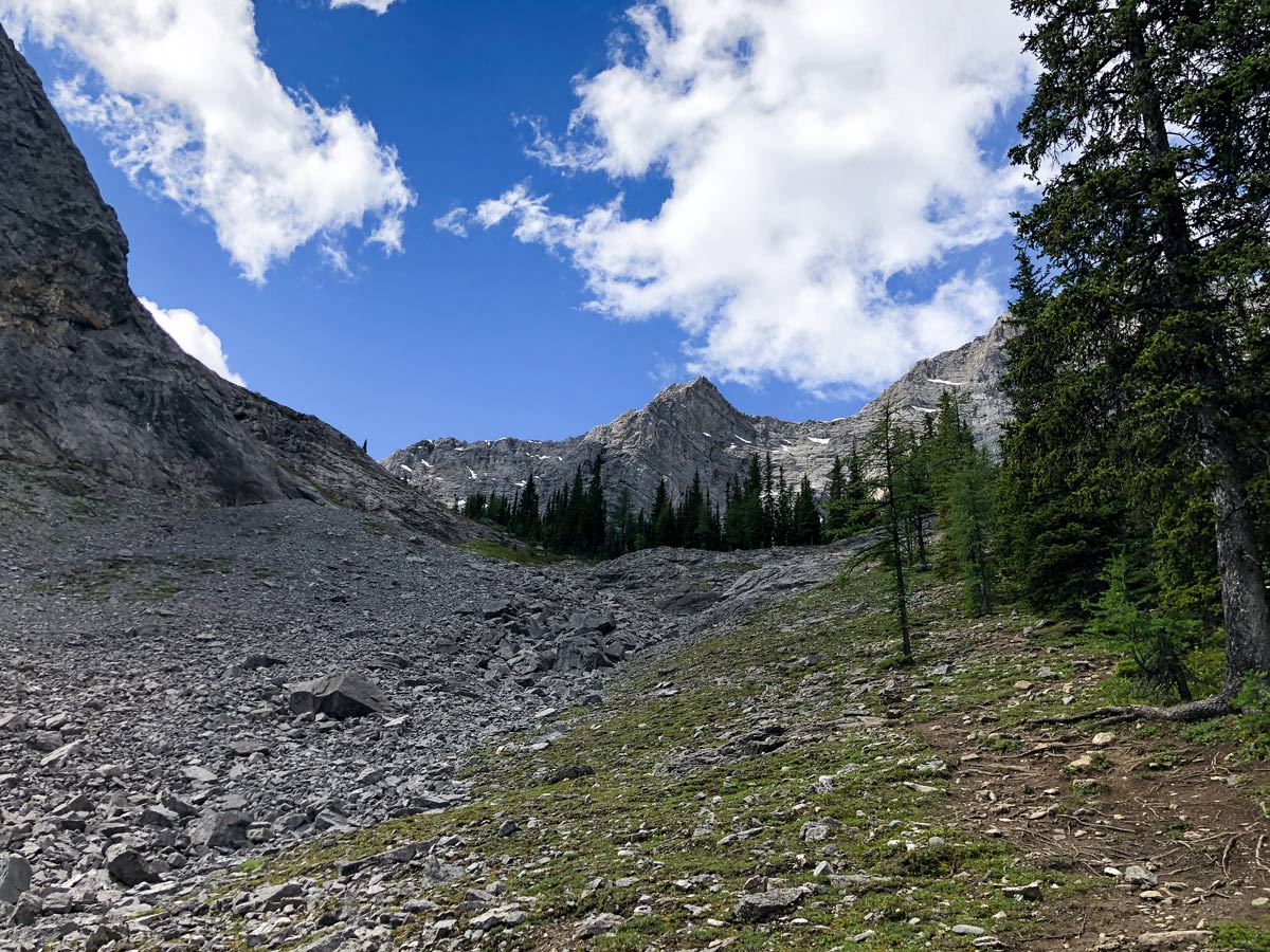 Start of the moraine on the Old Goat Glacier Hike near Smith-Dorrien Trail in Kananaskis, near Canmore