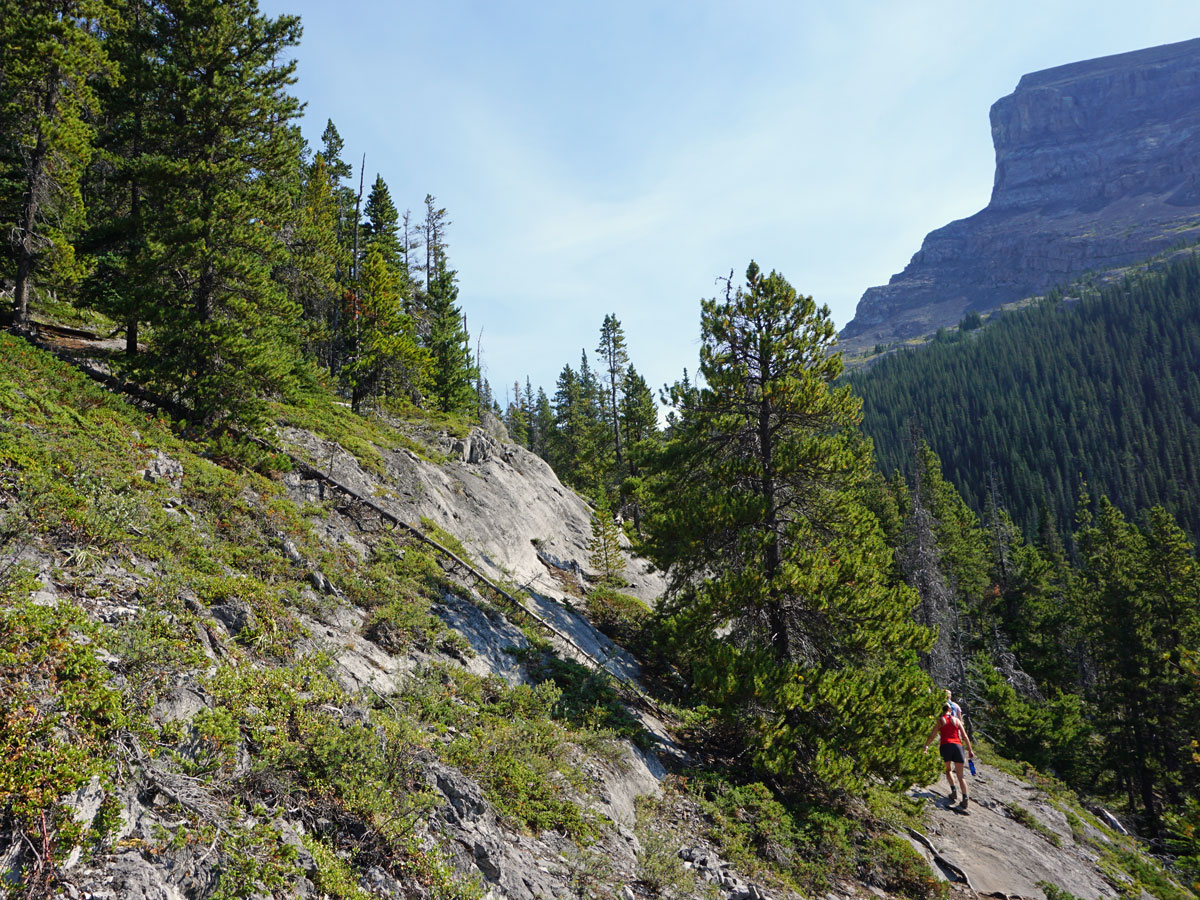 Tricky part of the Windtower Hike near Smith-Dorrien Trail in Kananaskis, near Canmore