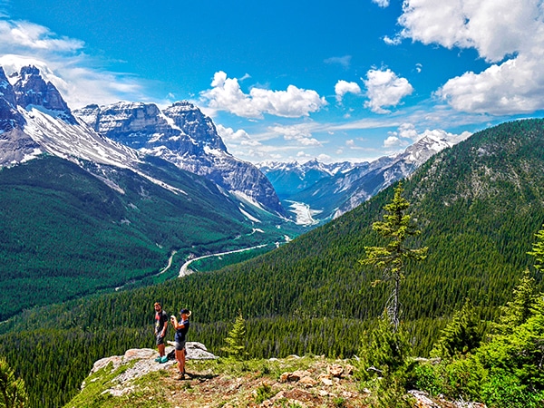 Trail of the Paget Lookout hike in Yoho National Park