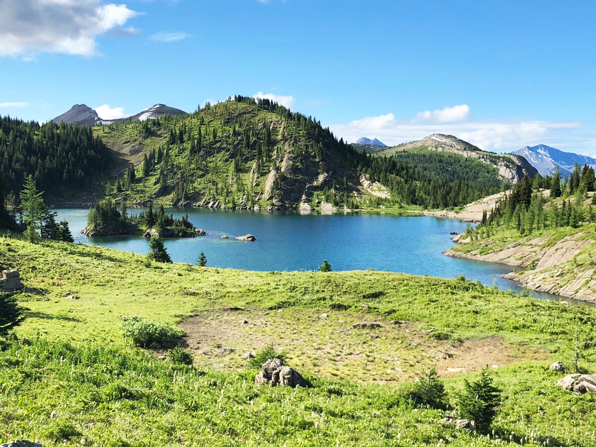 Rock Isle Lake on the Twin Cairns and Monarch Viewpoint Hike near Banff, Alberta