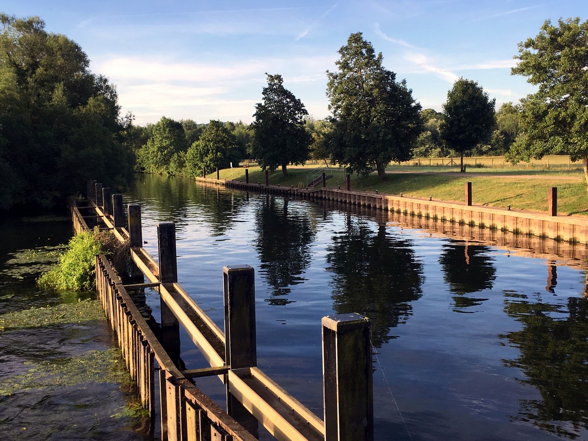 Trail of the Hambledon Lock Hike in Chiltern Hills, England