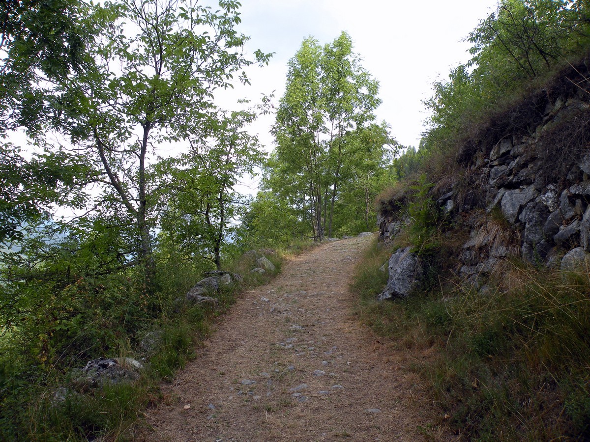 The trail of the Gorge Della Reina Hike in Alpi Marittime National Park, Italy