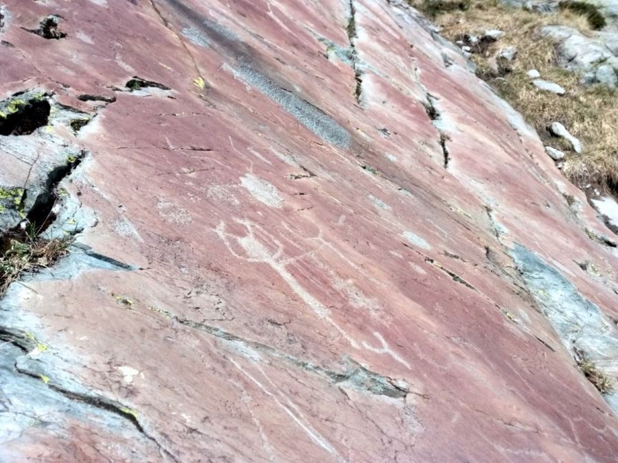 Engraved rock on the Fontanalba Hike in Mercantour National Park, France