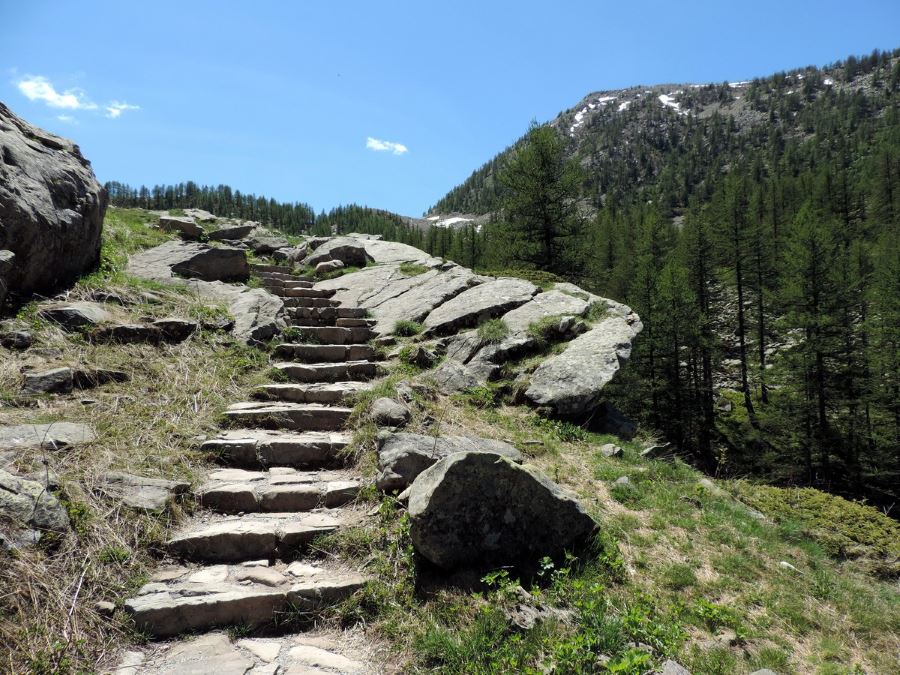 Trail of the Lac d'Allos Hike in Mercantour National Park, France