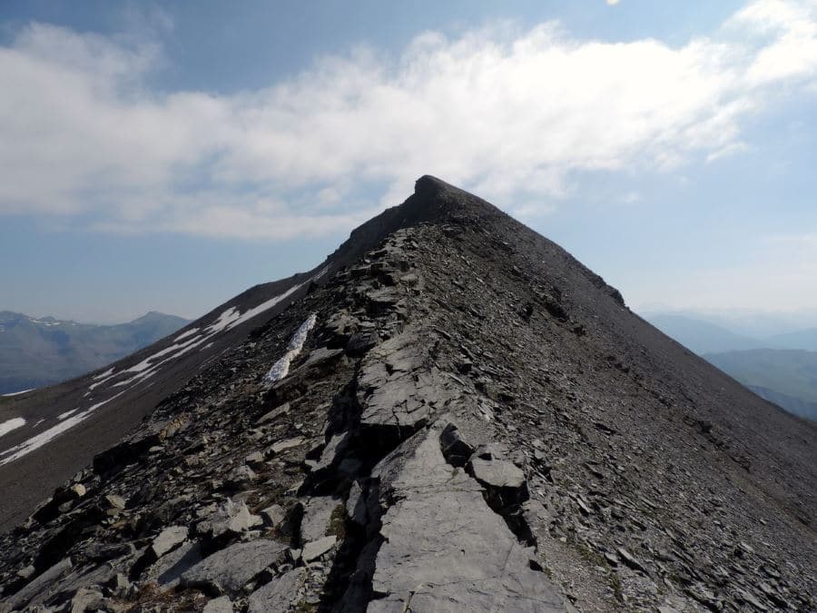 The crest on the Le Mont Mounier Hike in Mercantour National Park, France