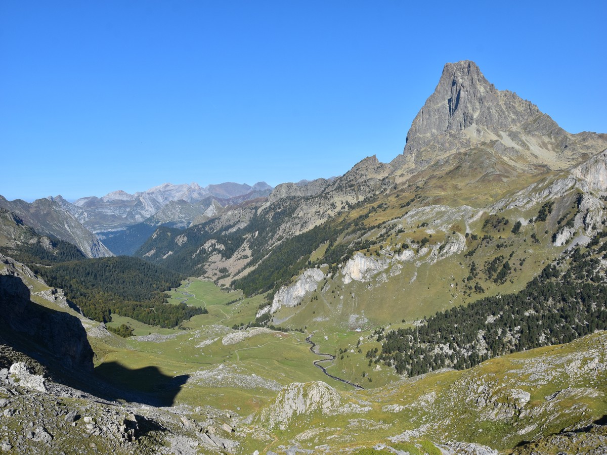 Lacs et Pic d’Ayous Hike in France