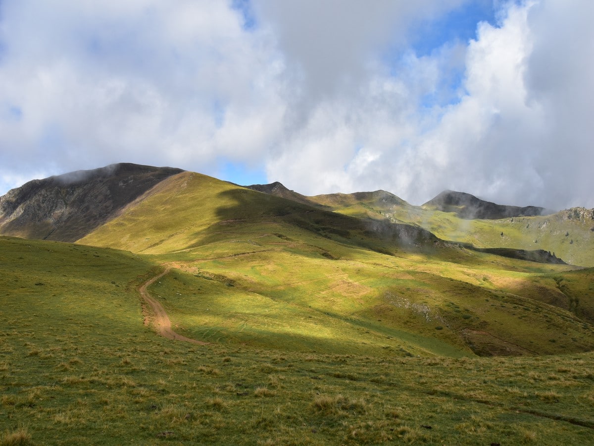 Trail to Mont Né in French Pyrenees