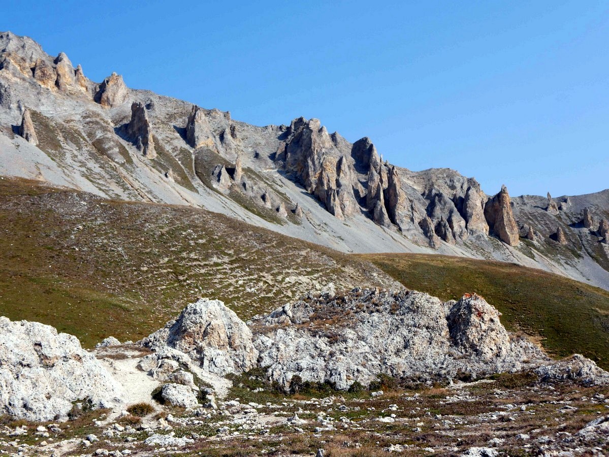 View of the range from the Aiguille Percée Hike in Vanoise National Park in France