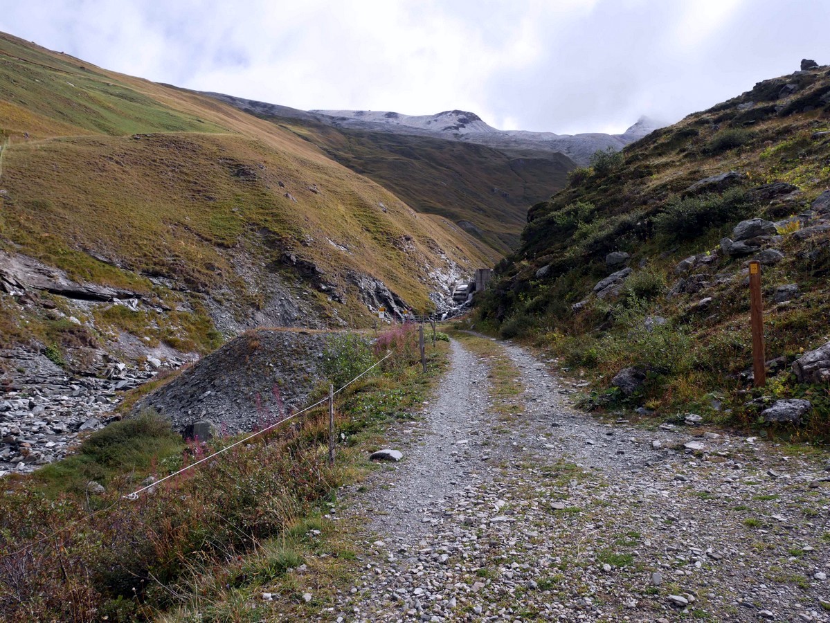 Trail of the Refuge du Fond des Fours Hike in Vanoise National Park in France