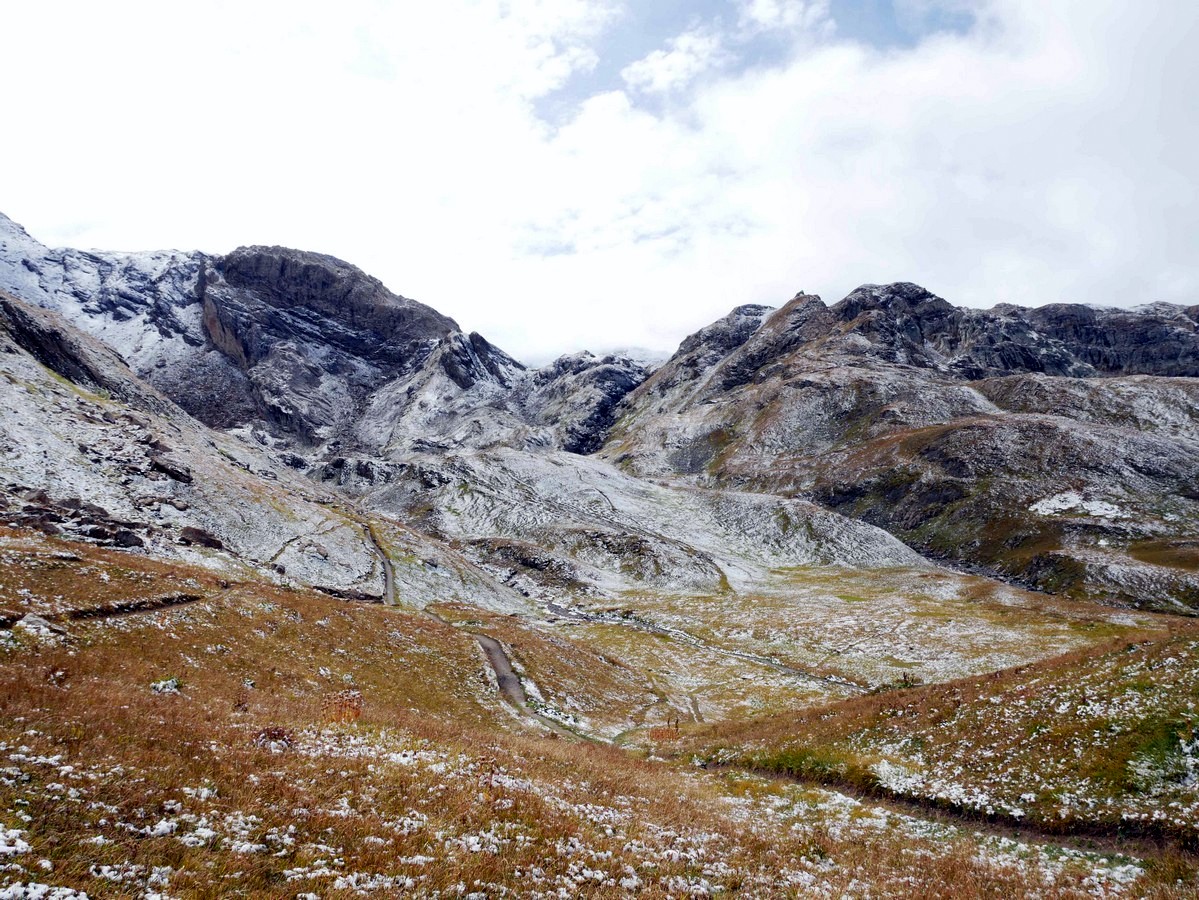 Path to the Col du Fond des Fours on the Refuge du Fond des Fours Hike in Vanoise National Park in France