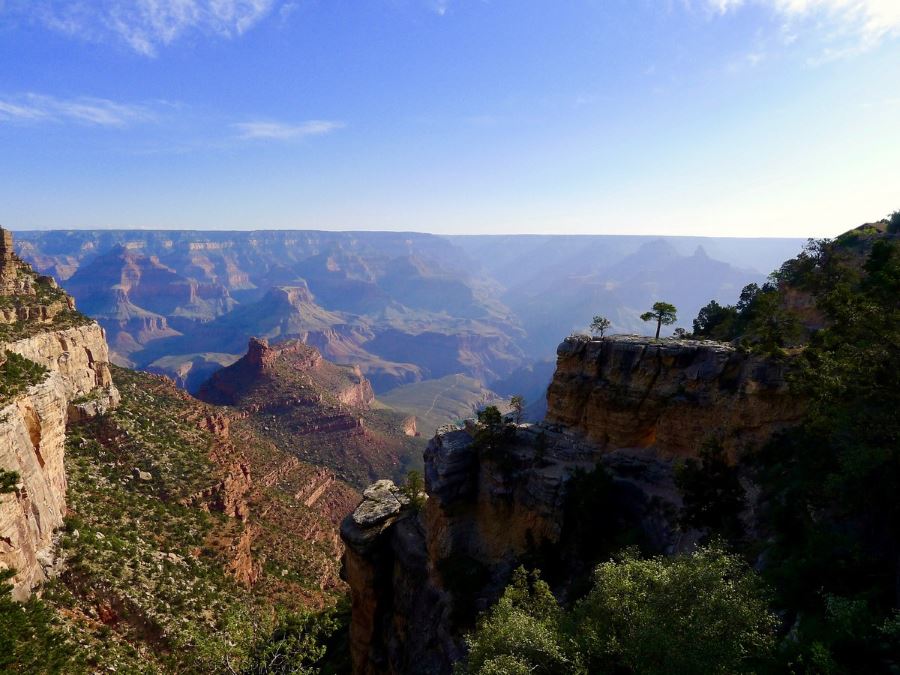 South Rim Trail is one of the best Grand Canyon hikes