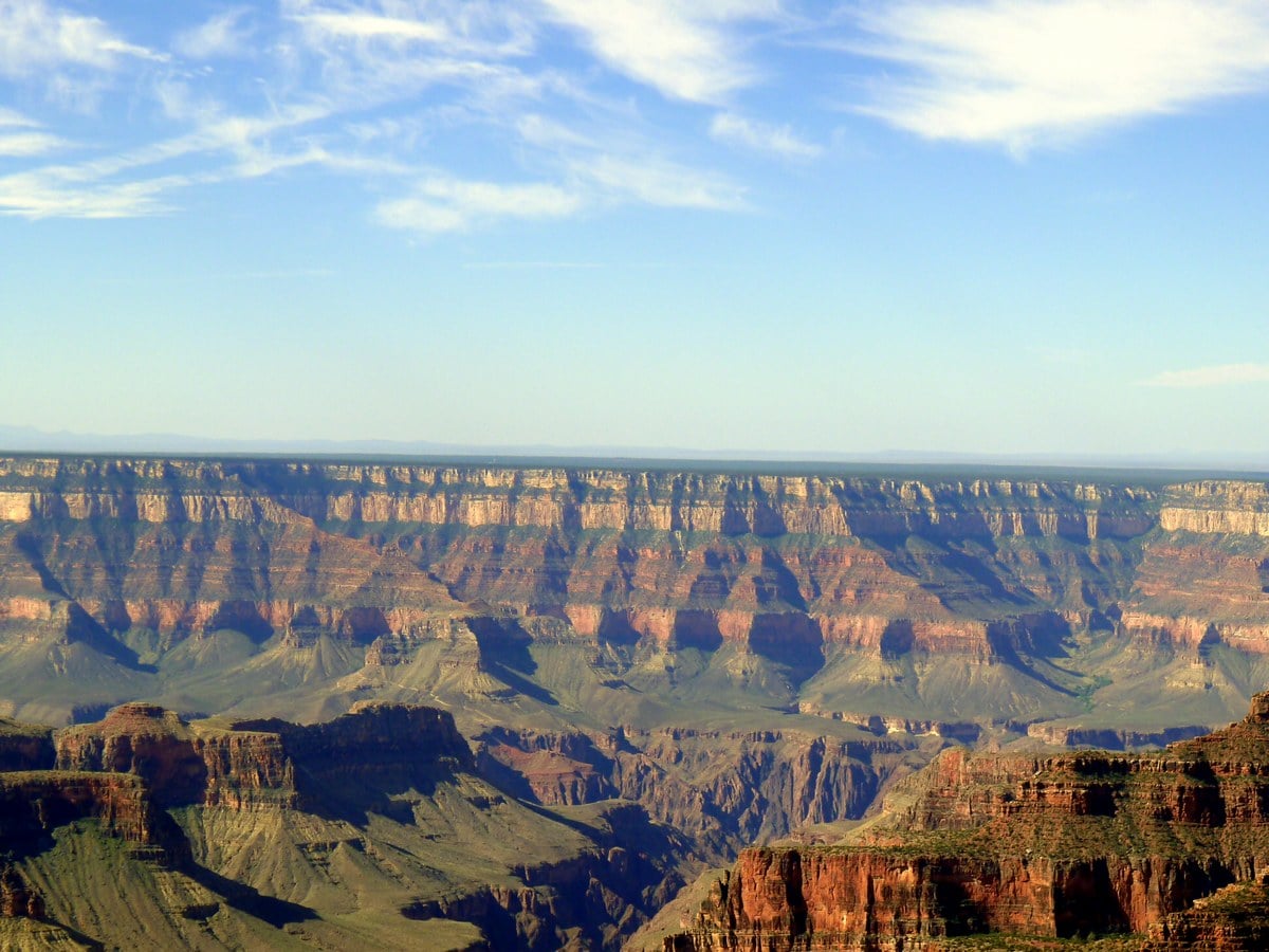 South Kaibab Trail to the left of the Bright Angel Point Hike in Grand Canyon National Park, Arizona