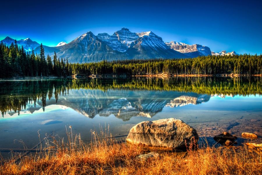 No trip to Icefields Parkway is complete without visiting Herbert Lake