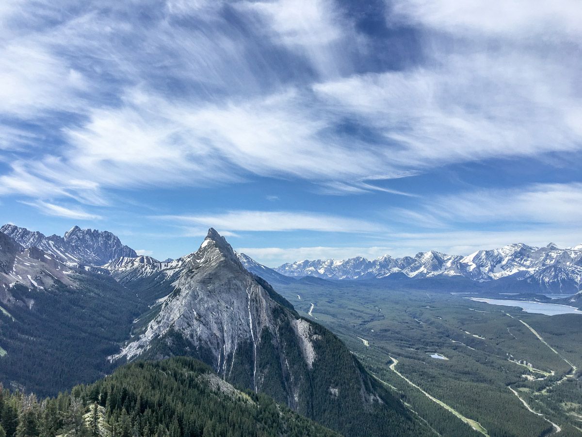 King Creek Ridge Hike in Kananaskis has amazing mountain views