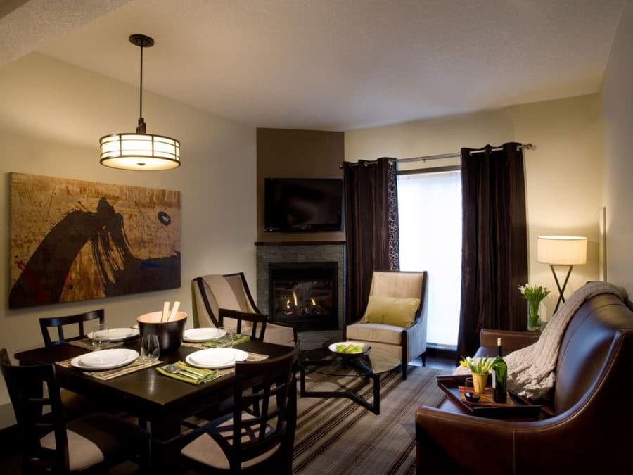 Living room in Grande Rockies Resort