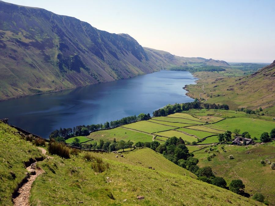 Hiking in Lake District is a must-do activity in England