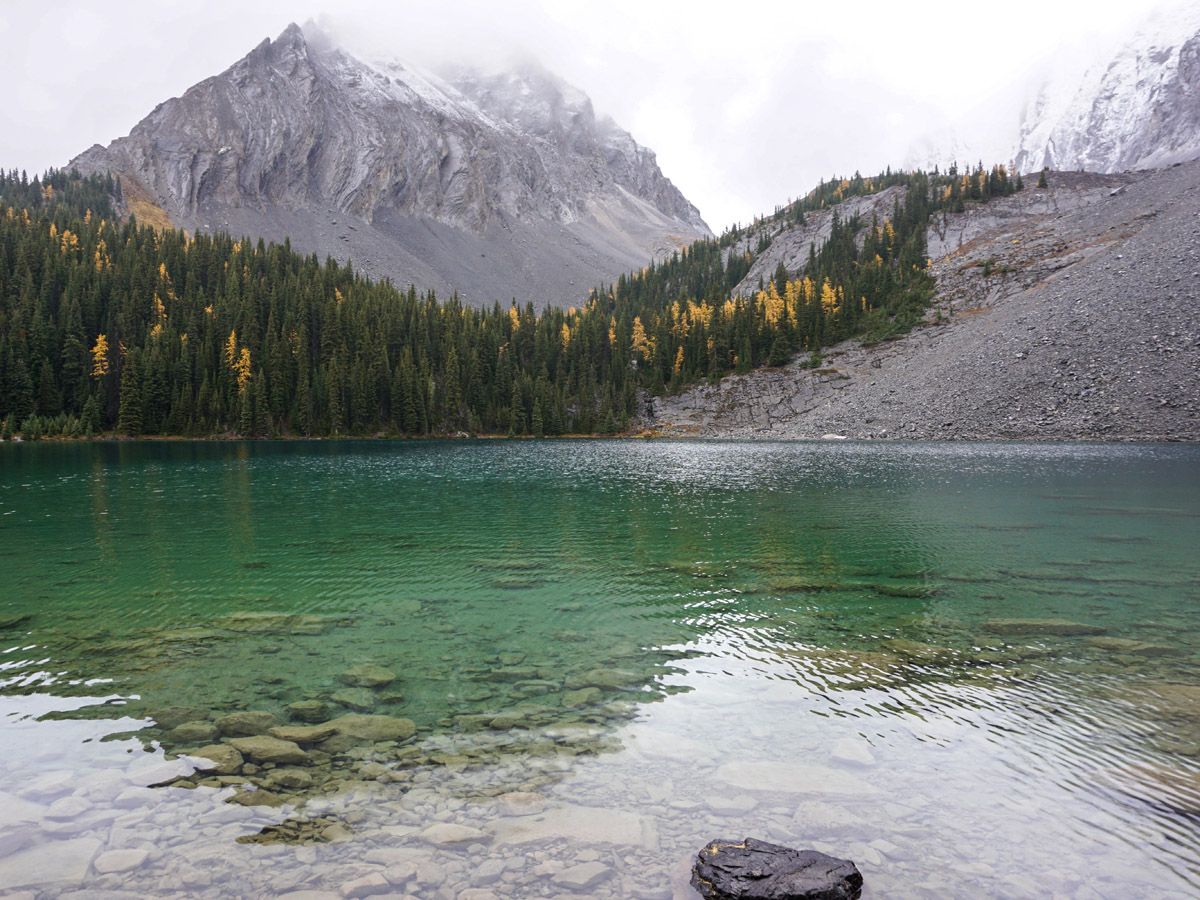 Beautiful lake on the Chester Lake Hike from Smith-Dorrien Trail in Kananaskis, near Canmore
