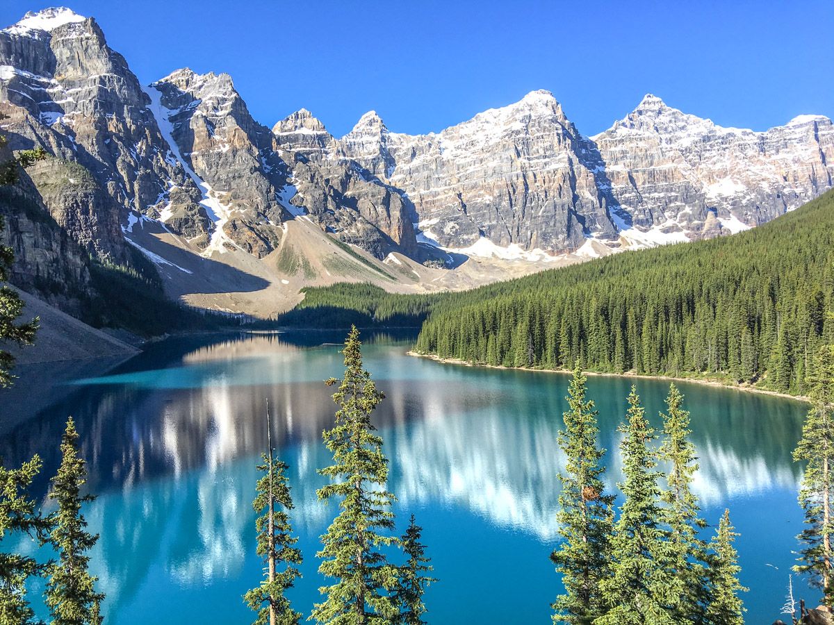 Moraine Lake Rockpile offers great views and is suitable for a family trip in the Rockies