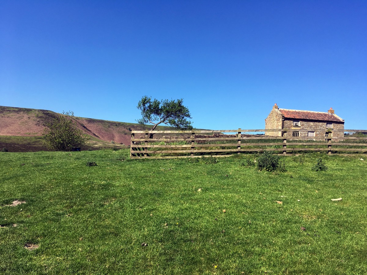 Abandoned farmhouse on the Hole of Horcum Hike in North York Moors, England