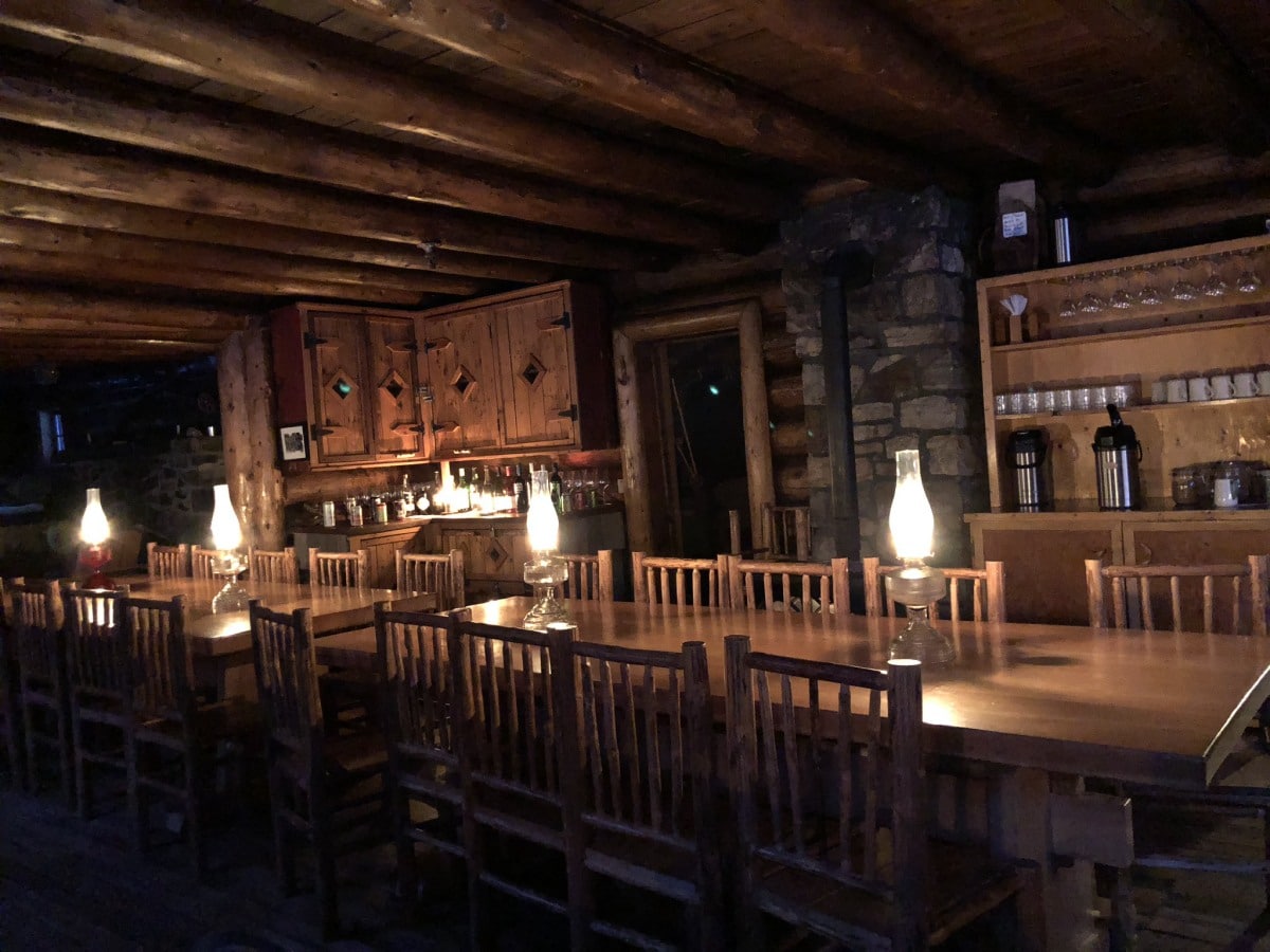 Romantic candlelight for dinner in Skoki Lodge