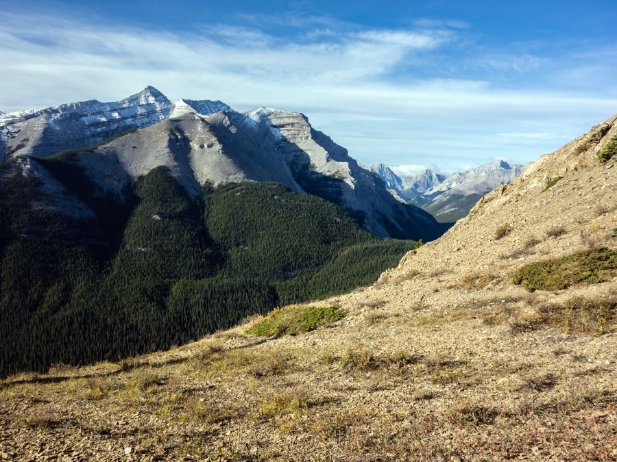 Mountain and forests on the Nihahi Ridge Hike from Bragg Creek, Kananaskis