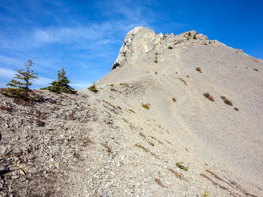 Trail upon the Nihahi Ridge Hike from Bragg Creek, Kananaskis