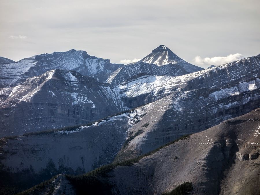 Snowy peaks on the Nihahi Ridge Hike from Bragg Creek, Kananaskis