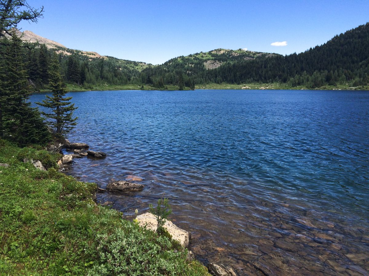 Lake views from the Sunshine Meadows (Rock Isle, Grizzly and Larix Lake) Hike in Banff National Park