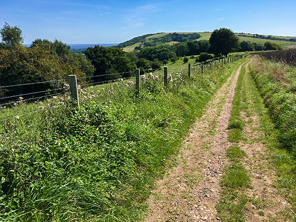 Trail of the Amberley to Shoreham-by-Sea walk in South Downs, England