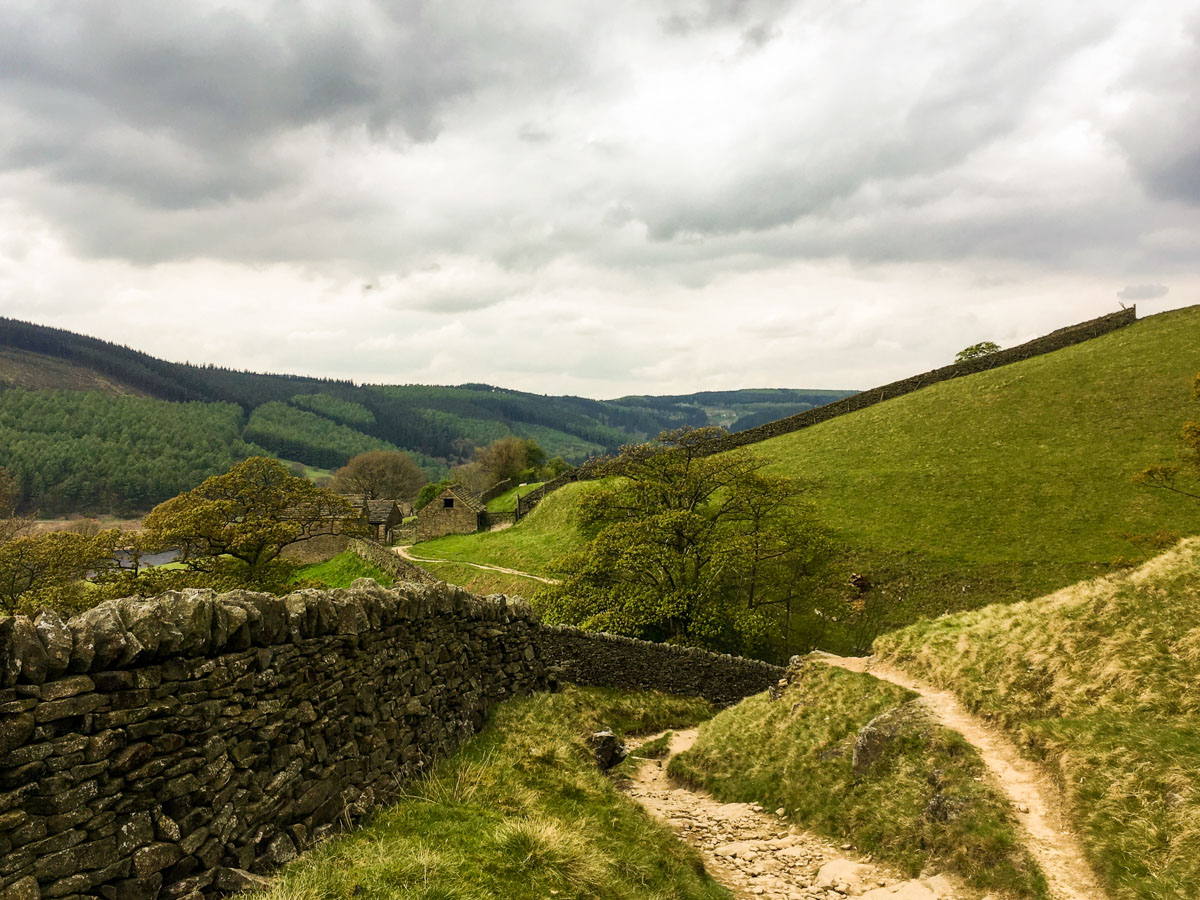 Descending Grindle clough on Derwent Edge Hike in Peak District, England