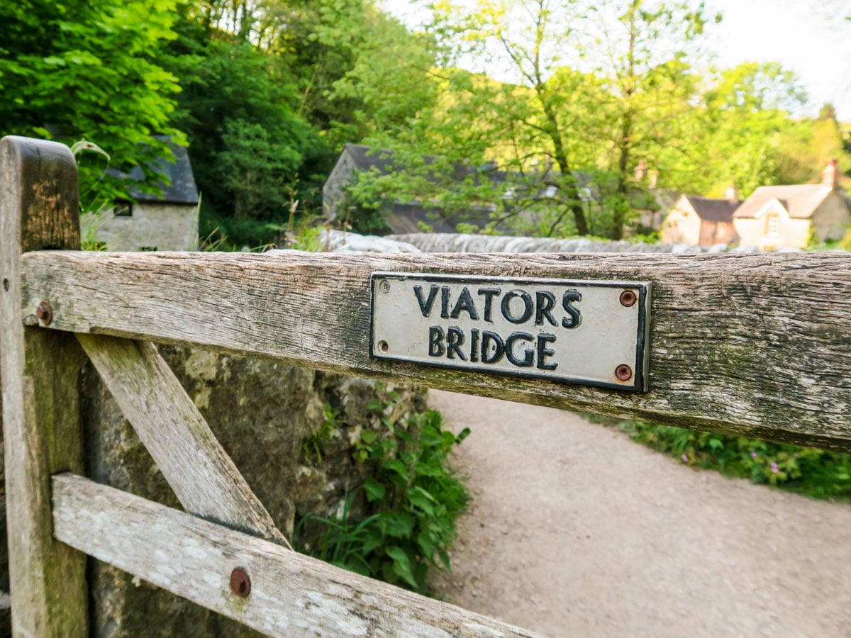 The village of Milldale on the Dovedale Circular Hike in Peak District, England