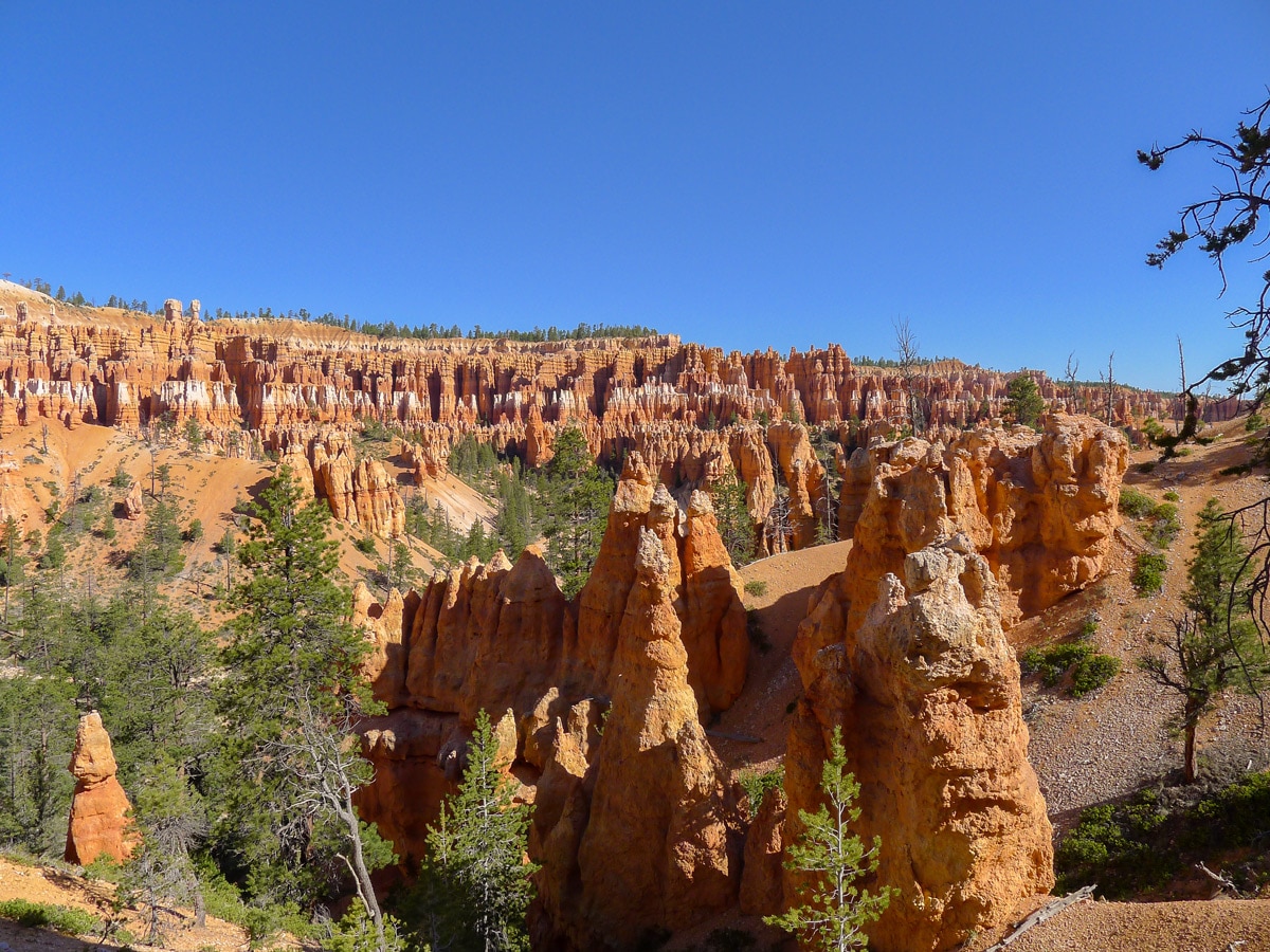 Route of Peek-A-Boo Loop trail hike in Bryce Canyon National Park