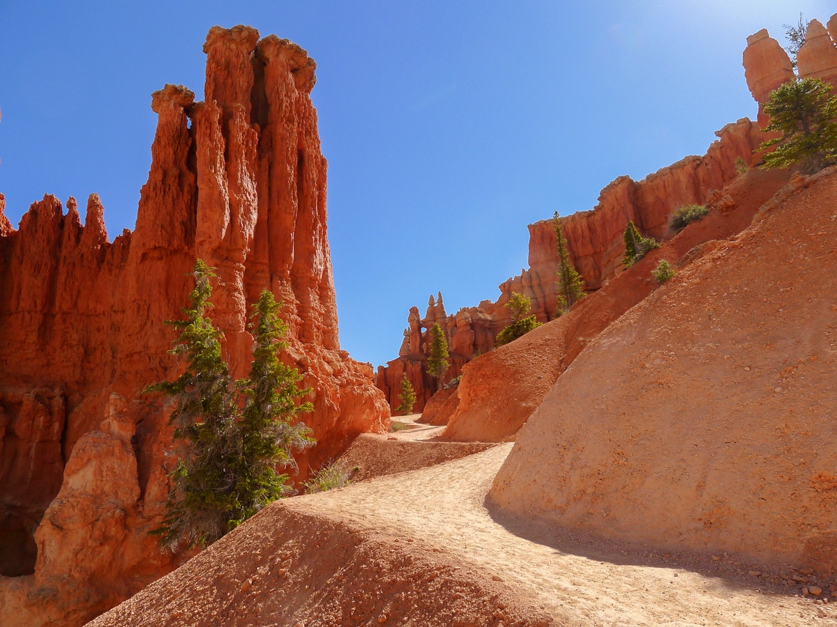 Red path of Peek-A-Boo Loop trail hike in Bryce Canyon National Park