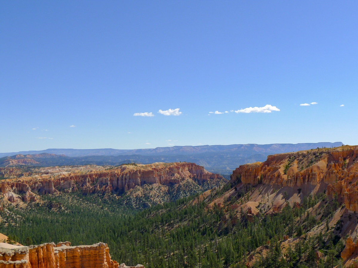 Views of the canyon on Swamp Canyon trail hike in Bryce Canyon National Park
