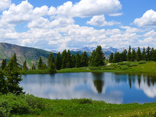 Scenery of the Midway Pass hike in Aspen, Colorado