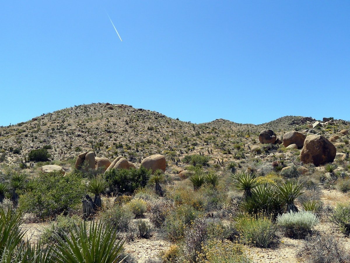 Hills beside the Split Rock Trail Hike in Joshua Tree National Park, California