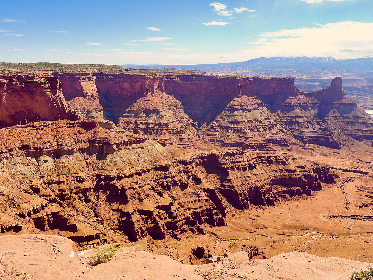 View of canyon walls on Dead Horse Point Loop hike near Moab, Utah