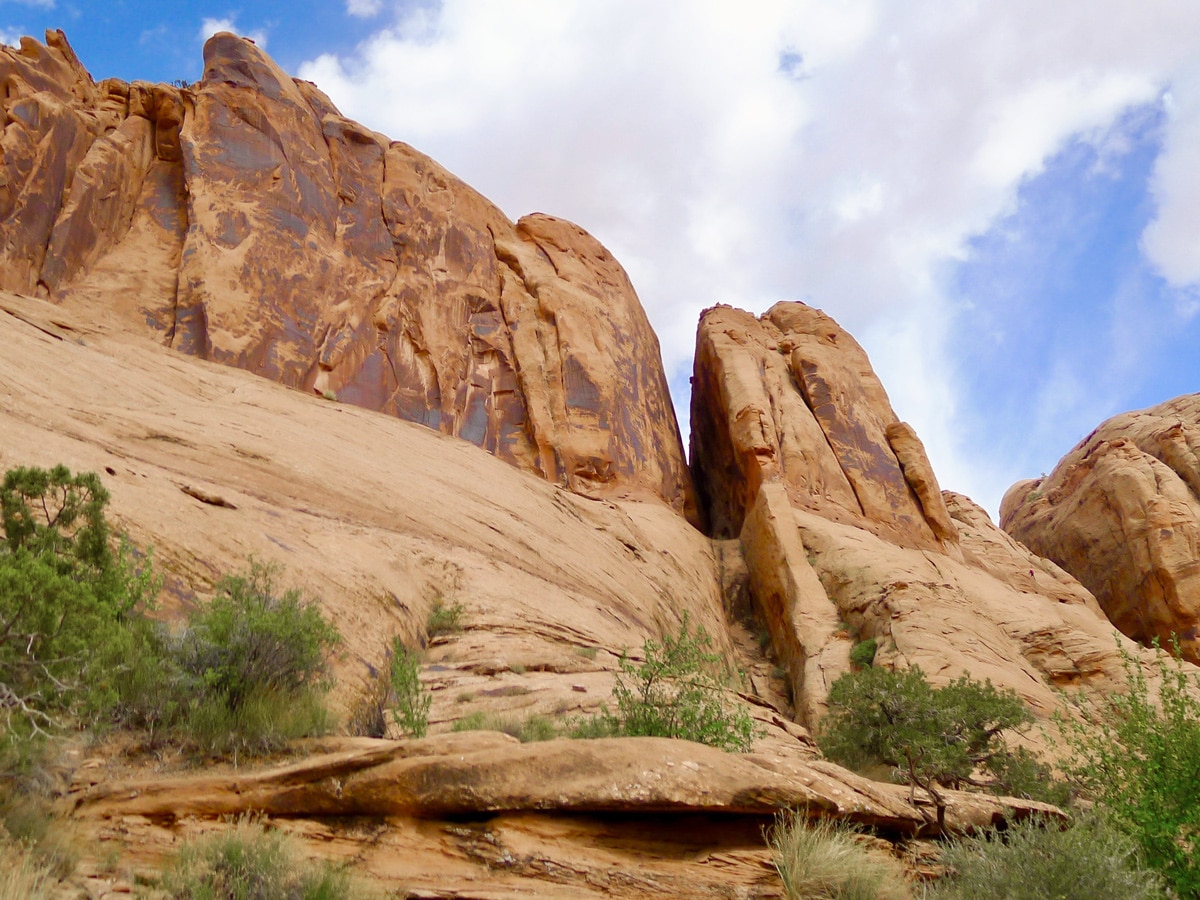 Rock formations along Grandstaff Trail hike in Moab, Utah