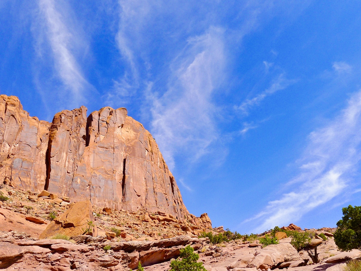 Amazing scenery on Dead Horse Point Loop hike near Moab, Utah