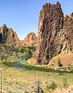 Smith Rock’s Summit Trail Loop near Bend, Oregon