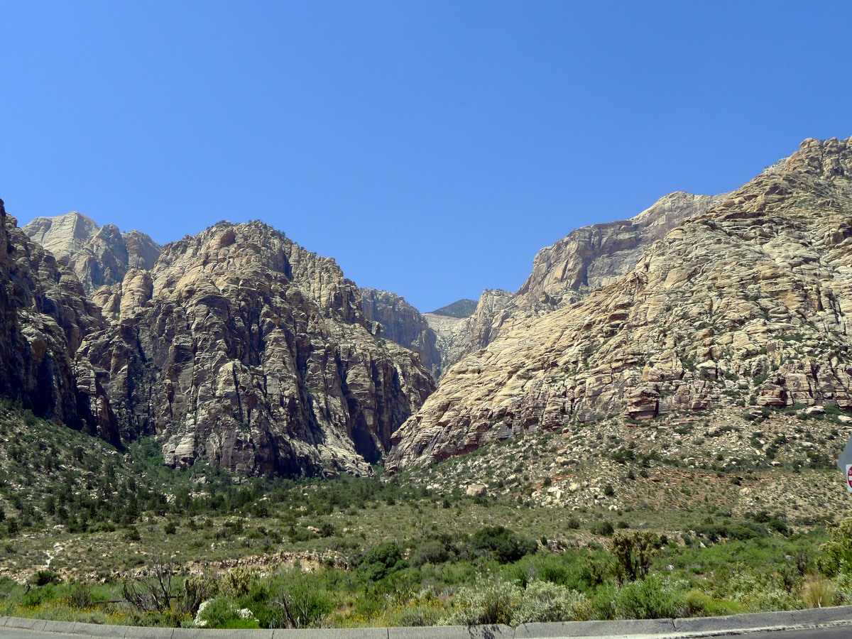 View of the canyon from the trailhead of the Icebox Canyon Hike near Las Vegas