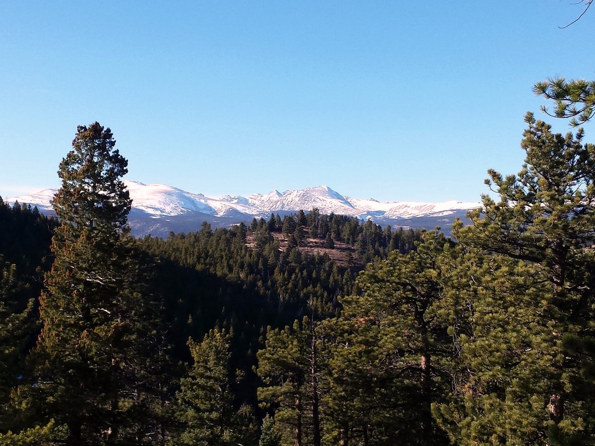 Sugarloaf Mountain Trail in Boulder has beautiful views