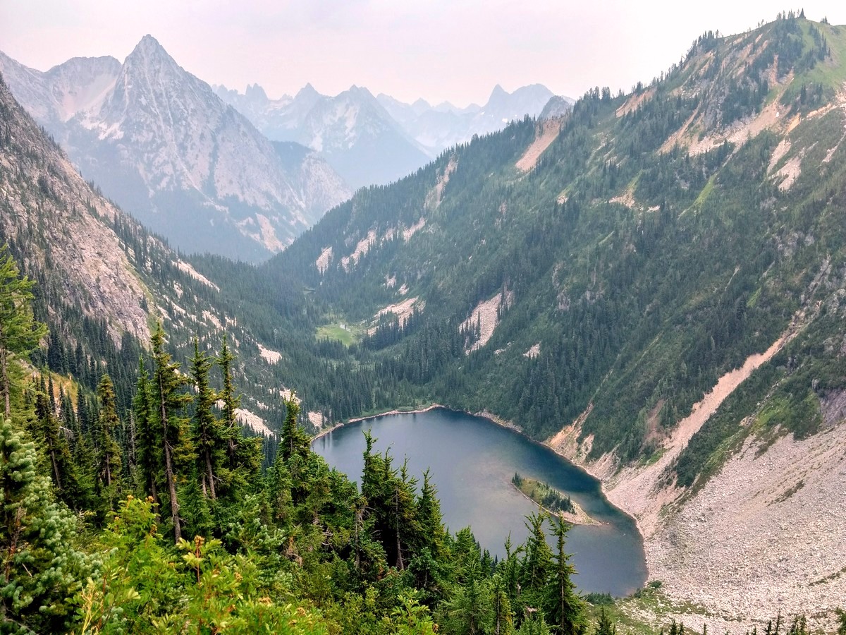 Lake Ann from the Maple Pass Loop Hike in North Cascades, Washington