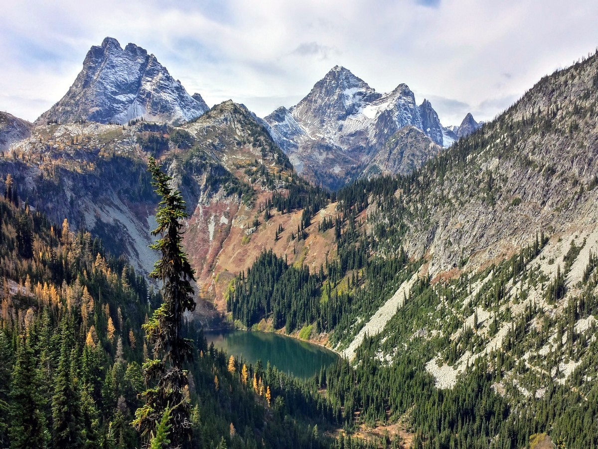 Corteo and Black Peaks from the Maple Pass Loop Hike in North Cascades, Washington